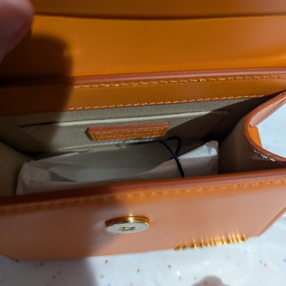 Jacquemus Le Chiquito Moyen Bag - Picture 5 of 16